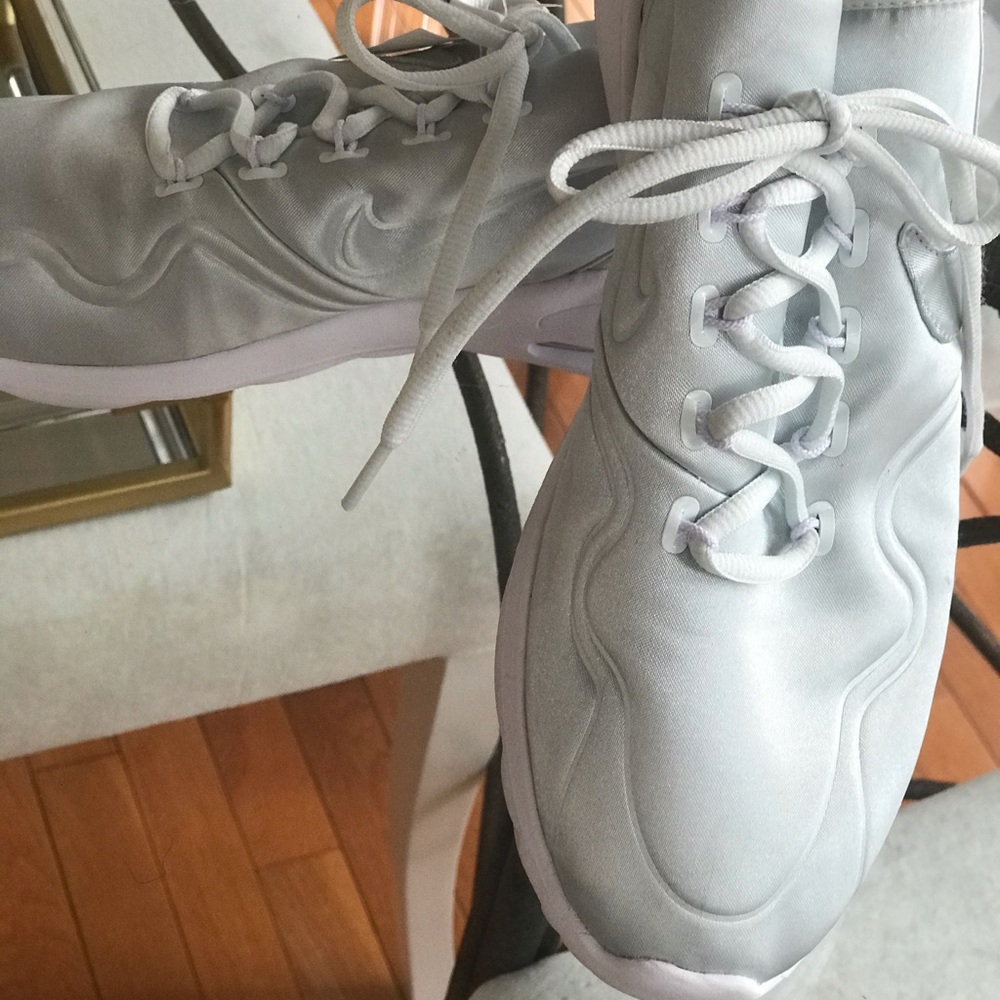 Mint Nike Sneakers never worn